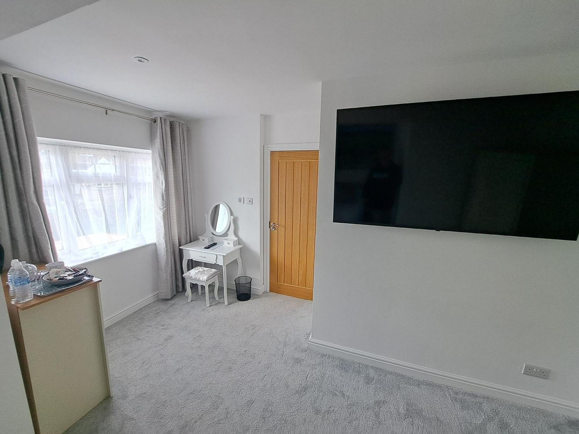 Fishbourne  Westleigh House Bed & Breakfast エクステリア 写真